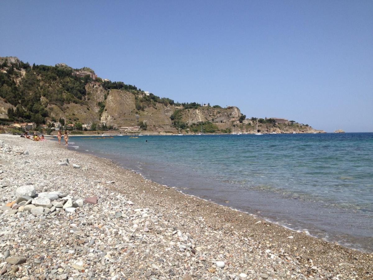Residence La Fenice Ff Giardini Naxos Eksteriør bilde