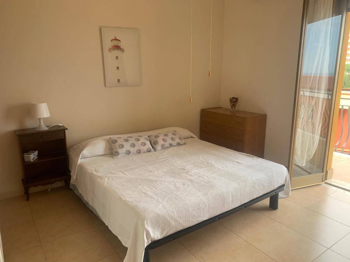 Residence La Fenice Ff Giardini Naxos Eksteriør bilde